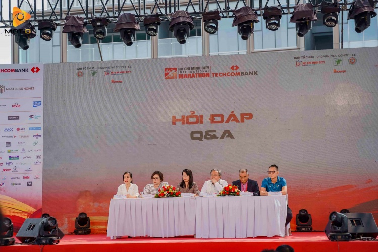 HỌP BÁO KHAI MẠC GIẢI MARATHON QUỐC TẾ TP.HCM TECHCOMBANK MÙA THỨ 4